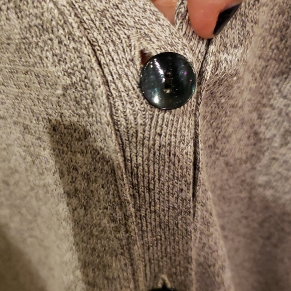 Women's LOGO Cardigan - Picture 4 of 7